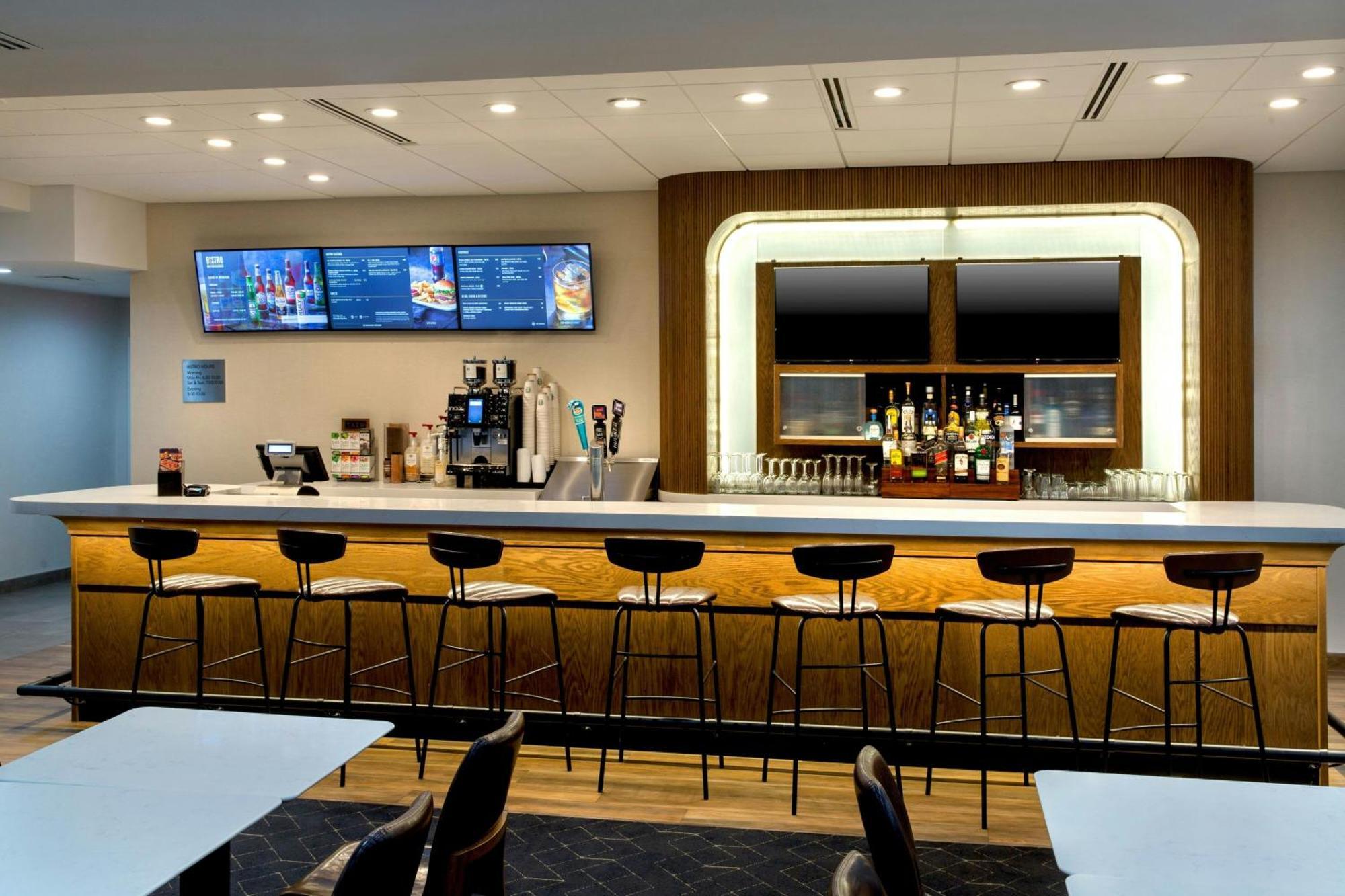 Hotel Courtyard By Marriott New Haven Orange Exteriér fotografie