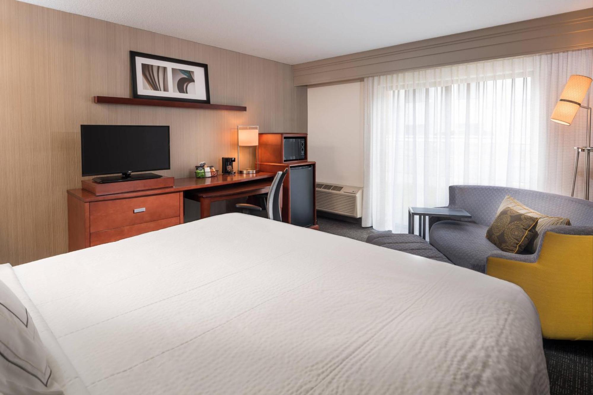 Hotel Courtyard By Marriott New Haven Orange Exteriér fotografie